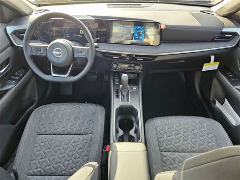 New 2026 Nissan Kicks SV image 6