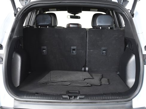 Used 2025 Ford Escape ST-Line Select image 32