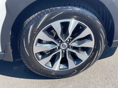 Used 2024 Subaru Outback Touring image 29