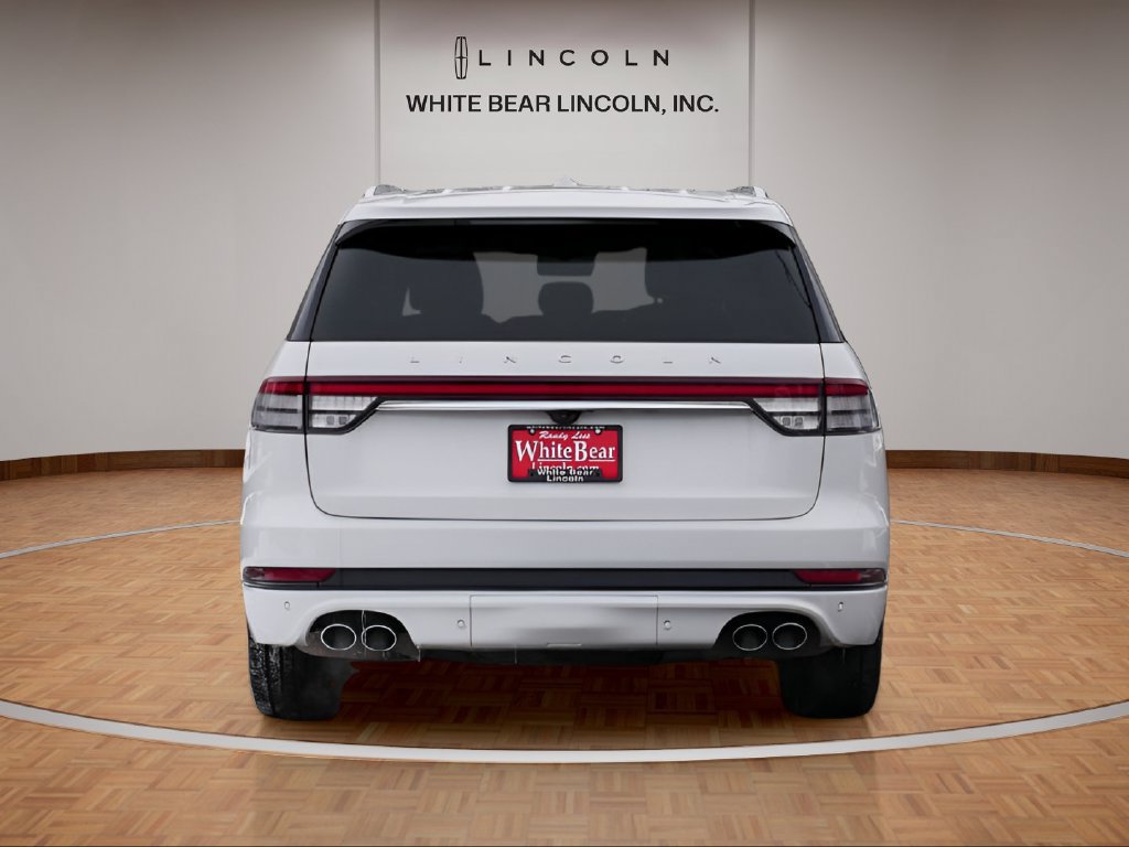 Used 2021 Lincoln Aviator Grand Touring w/ Equipment Group 301A AWD/4WD image 6