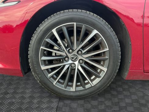 Used 2022 Lexus ES 350 w/ Premium Package FWD image 14