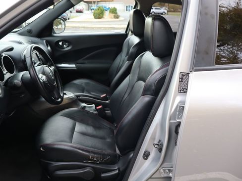 Used 2012 Nissan Juke SL image 19