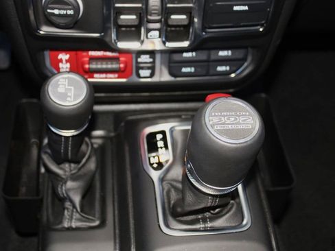 Used 2025 Jeep Wrangler Unlimited Rubicon 392 AWD/4WD image 38