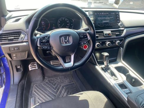 Used 2020 Honda Accord Sport image 10