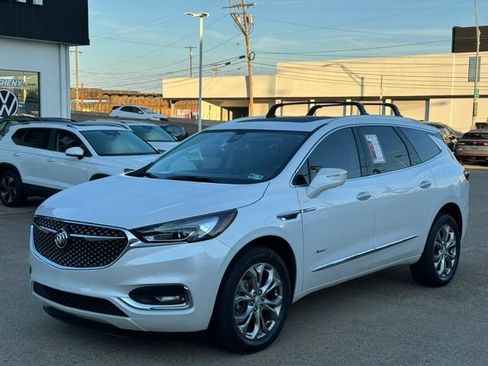 Used 2021 Buick Enclave Avenir w/ Avenir Technology Package AWD/4WD image 1