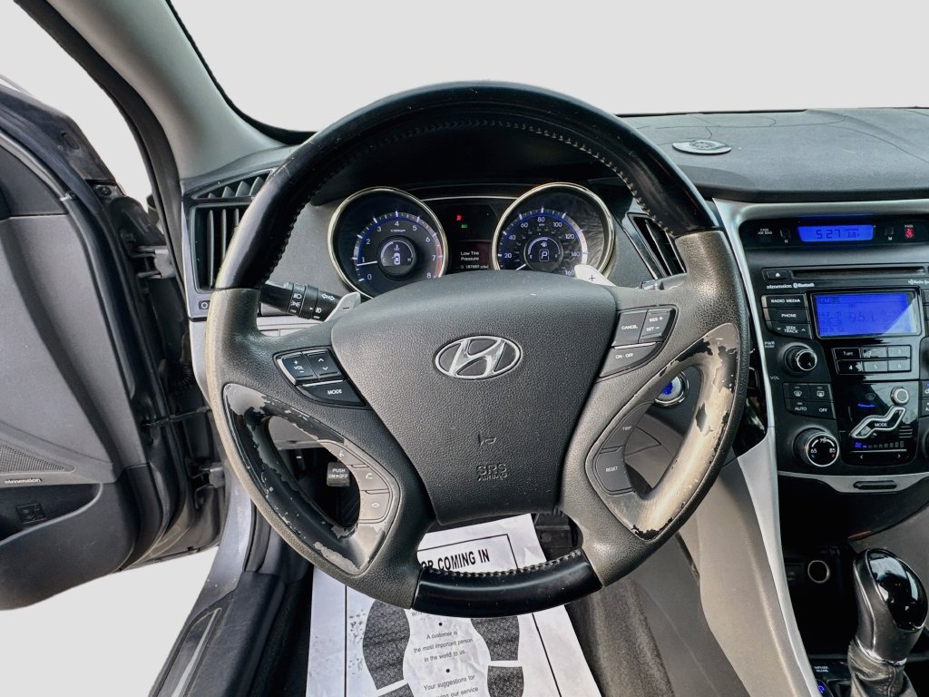 Used 2013 Hyundai Sonata Limited FWD image 11