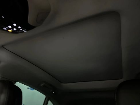 Used 2019 Maserati Levante GranLusso image 49