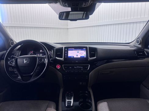 Used 2016 Honda Pilot Elite image 18