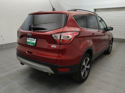 Used 2018 Ford Escape SEL FWD image 9