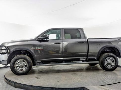 Used 2017 RAM 2500 Tradesman w/ Chrome Appearance Group image 3