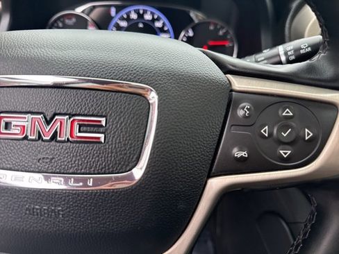 Used 2023 GMC Acadia Denali w/ Black Diamond Edition image 18