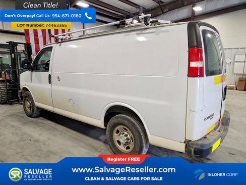 Used 2015 Chevrolet Express 2500 RWD image 3