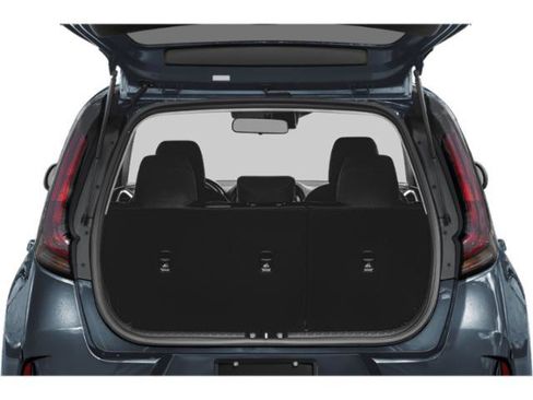 Used 2023 Kia Soul LX w/ Option Group 015 FWD image 18