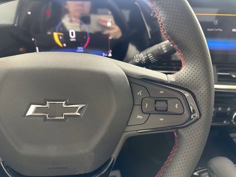 New 2026 Chevrolet Trax RS w/ Sunroof Package image 25