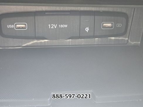 Used 2023 Hyundai Tucson Limited w/ Winter Package FWD image 25