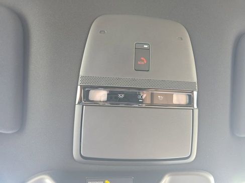 New 2026 Nissan Armada SL image 7