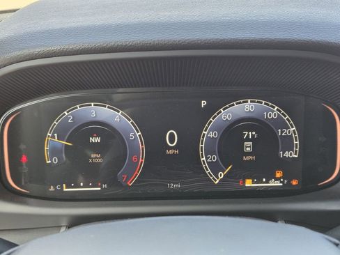 New 2026 Jeep Grand Wagoneer L Limited AWD/4WD image 9