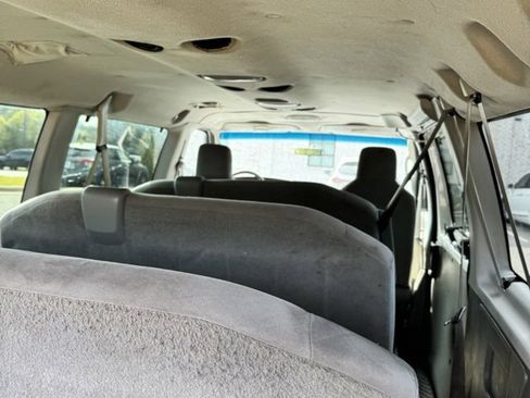 Used 2008 Ford E-350 and Econoline 350 Extended Super Duty image 10