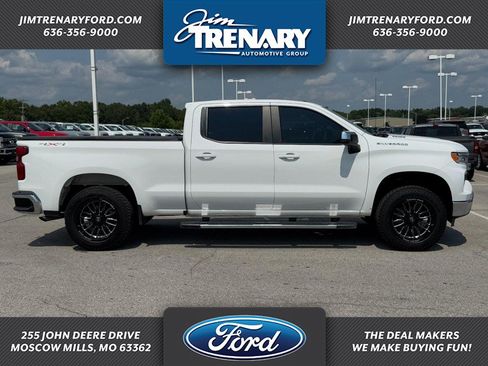 Used 2023 Chevrolet Silverado 1500 LT AWD/4WD image 1