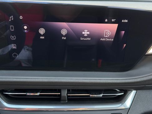 Used 2024 Buick Envista Preferred w/ Convenience I Package FWD image 23