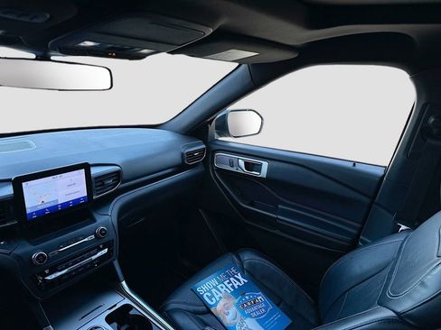 Used 2020 Ford Explorer ST image 28