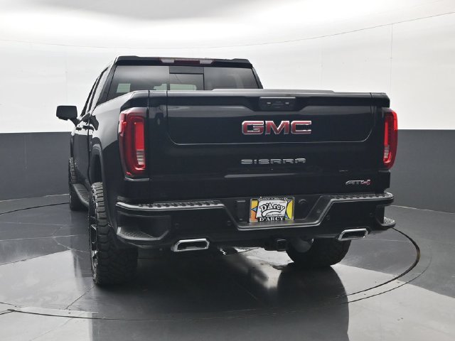 Used 2025 GMC Sierra 1500 AT4 w/ AT4 Premium Package AWD/4WD image 6
