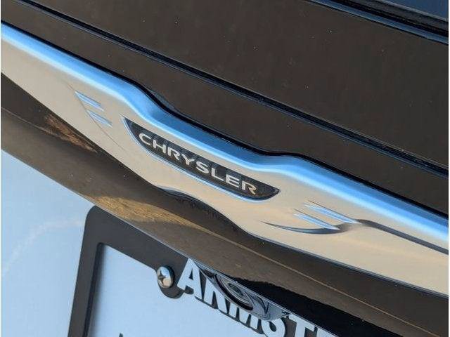 Used 2023 Chrysler Voyager LX FWD image 74