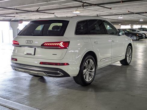 Used 2022 Audi Q7 2.0T Premium w/ Convenience Package AWD/4WD image 5