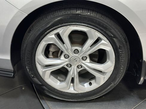Certified 2024 Honda Accord LX image 18