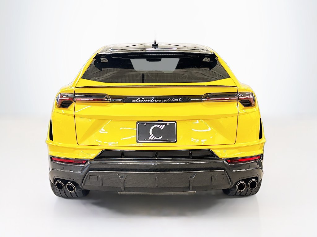Used 2024 Lamborghini Urus Performante AWD/4WD image 4
