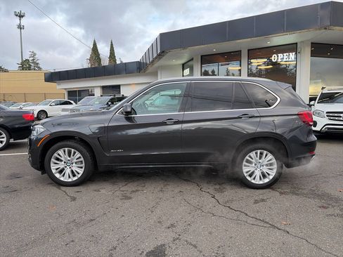Used 2016 BMW X5 xDrive40e image 2