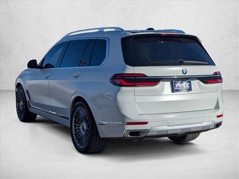 Used 2024 BMW X7 xDrive40i w/ Premium Package image 8