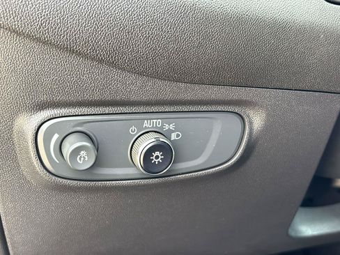 Certified 2023 Chevrolet Equinox LT FWD image 25