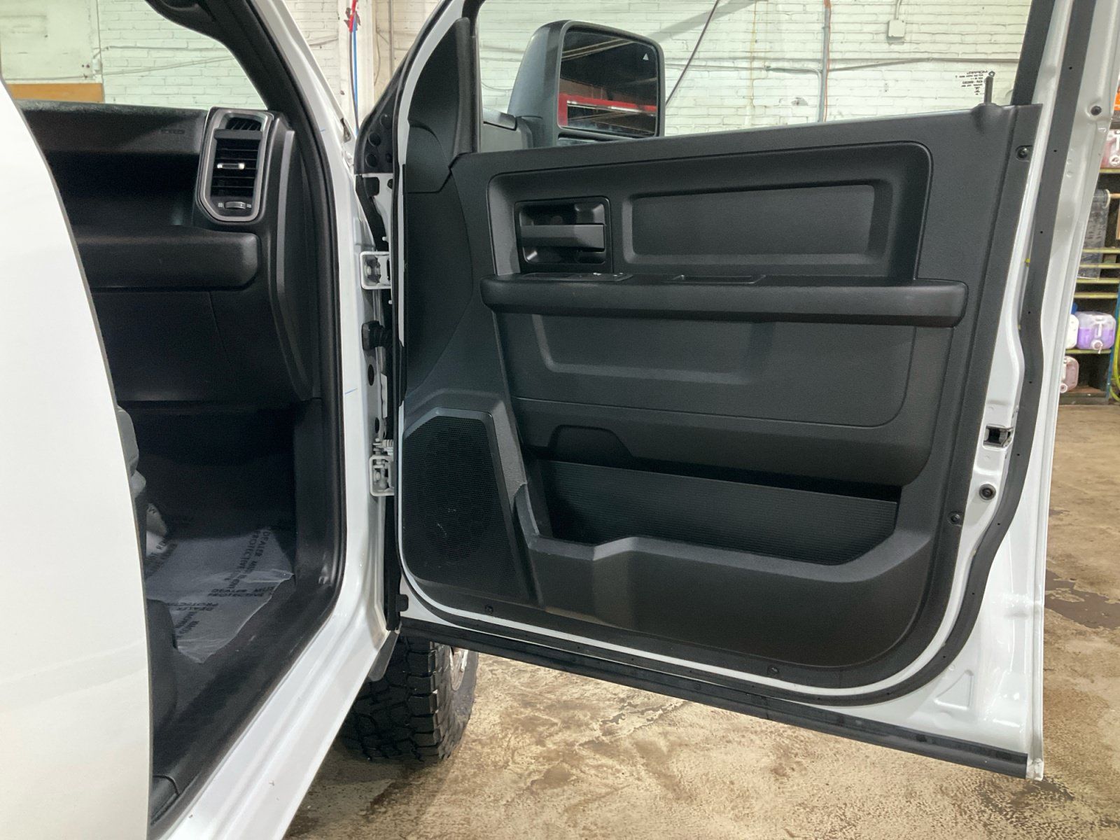 Used 2024 RAM 2500 Tradesman w/ Towing Technology Group AWD/4WD image 20