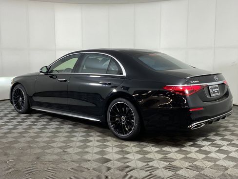 New 2026 Mercedes-Benz S 580 4MATIC Sedan image 3
