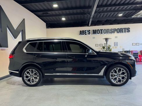 Used 2023 BMW X7 xDrive40i w/ Premium Package image 4