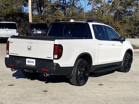 Used 2023 Honda Ridgeline Black Edition image 5