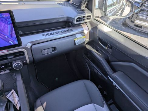 New 2025 Toyota Tacoma TRD Off-Road image 18