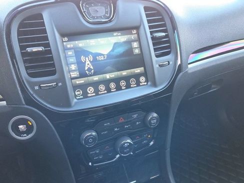 Used 2021 Chrysler 300 S w/ S Model Appearance Package RWD image 11