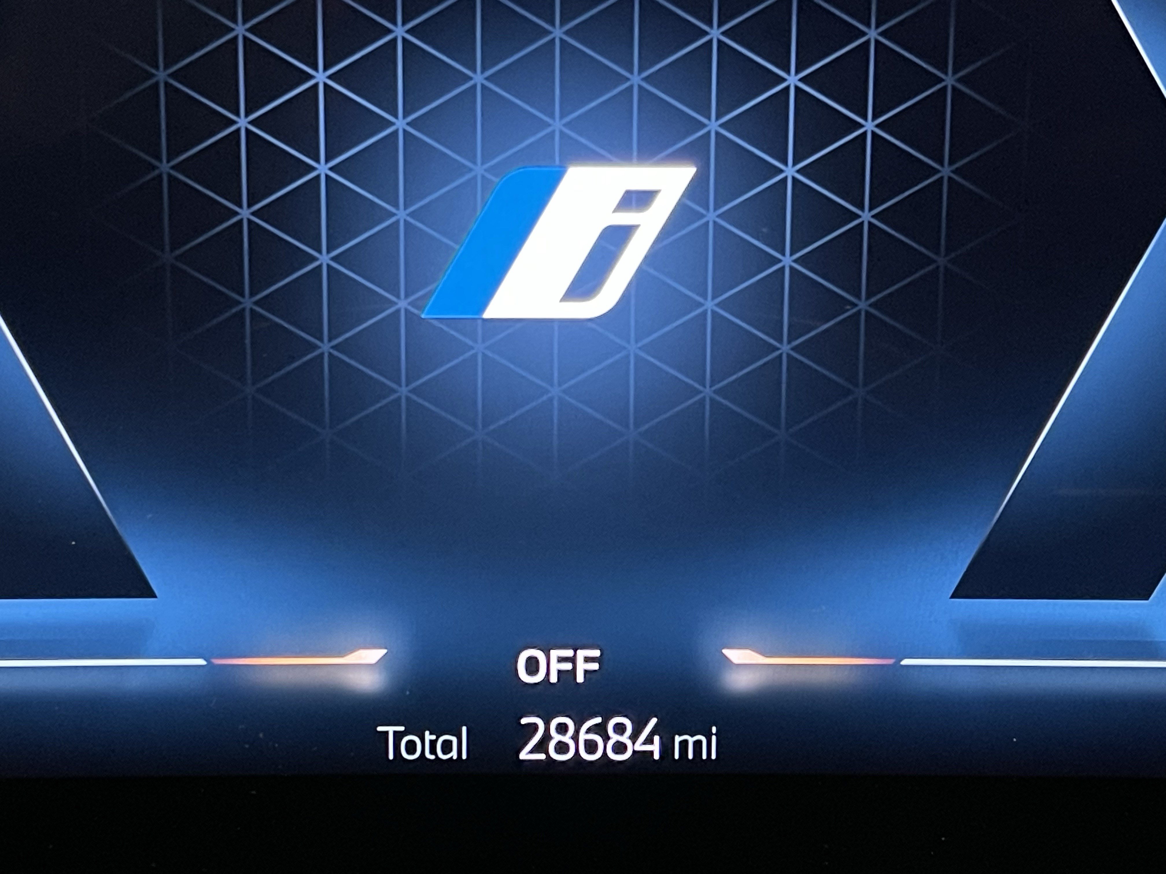 Certified 2024 BMW i7 xDrive60 AWD/4WD image 21