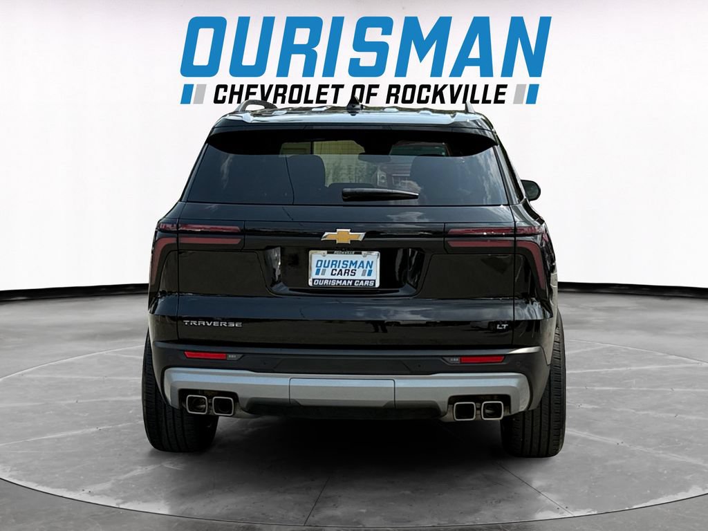 Used 2024 Chevrolet Traverse LT FWD image 5