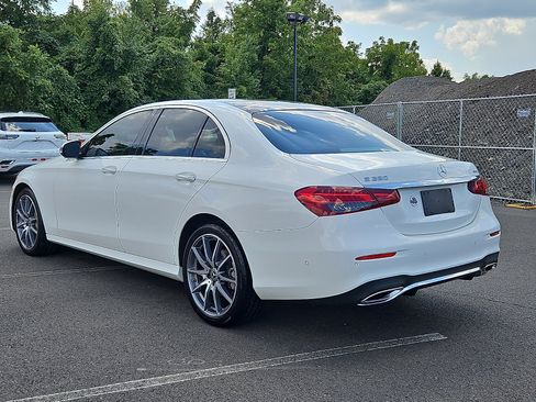 Used 2023 Mercedes-Benz E 350 4MATIC Sedan w/ Premium Package image 4