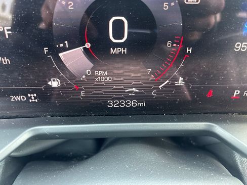 Used 2024 GMC Acadia Elevation w/ Trailering Package AWD/4WD image 19