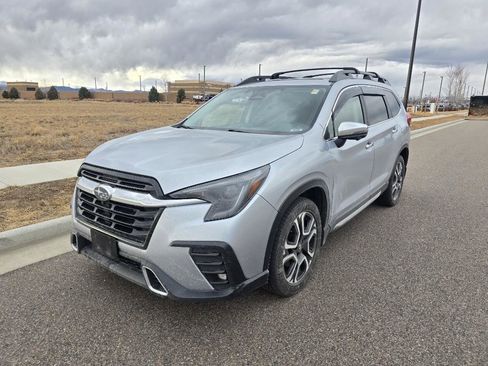 Used 2023 Subaru Ascent Touring image 1
