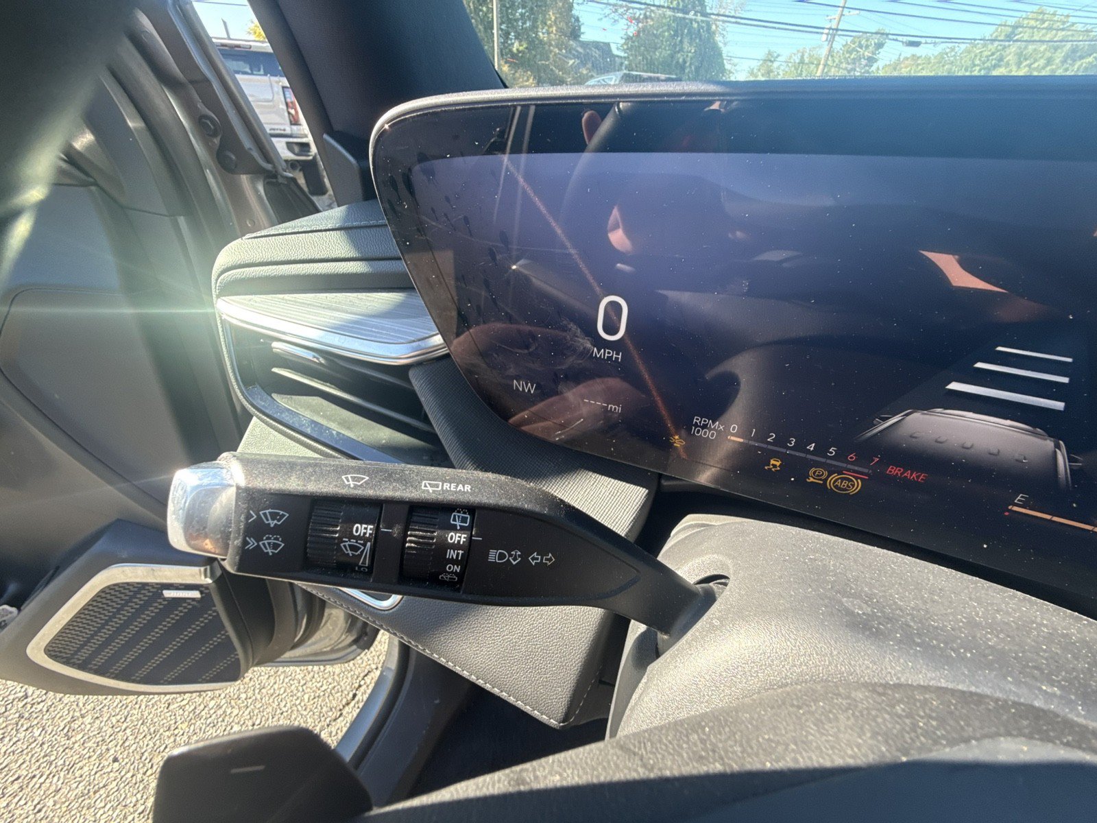 Used 2025 Buick Enclave Preferred FWD image 18