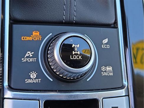 Used 2021 Kia Telluride EX image 26