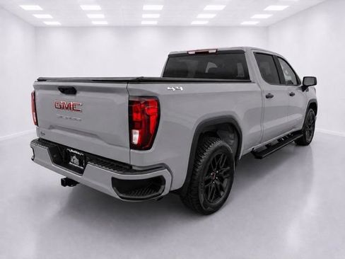 Used 2024 GMC Sierra 1500 Pro w/ Graphite Edition AWD/4WD image 9