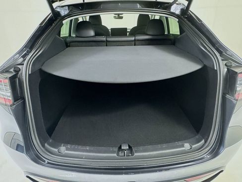 Used 2024 Tesla Model Y Long Range image 24