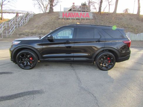 Used 2022 Ford Explorer ST w/ Equipment Group 401A image 1