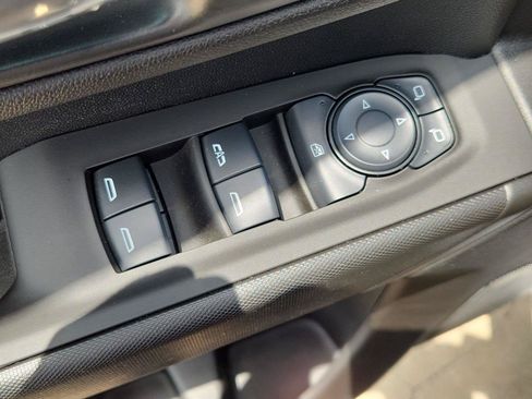 Used 2025 Chevrolet Silverado 1500 Custom RWD image 22